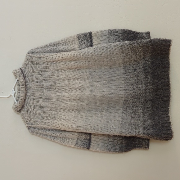 Anthropologie Oversized Tunic Sweater Long Sleeve Wool Grey Ombre Stripes - XS - Picture 2 of 10